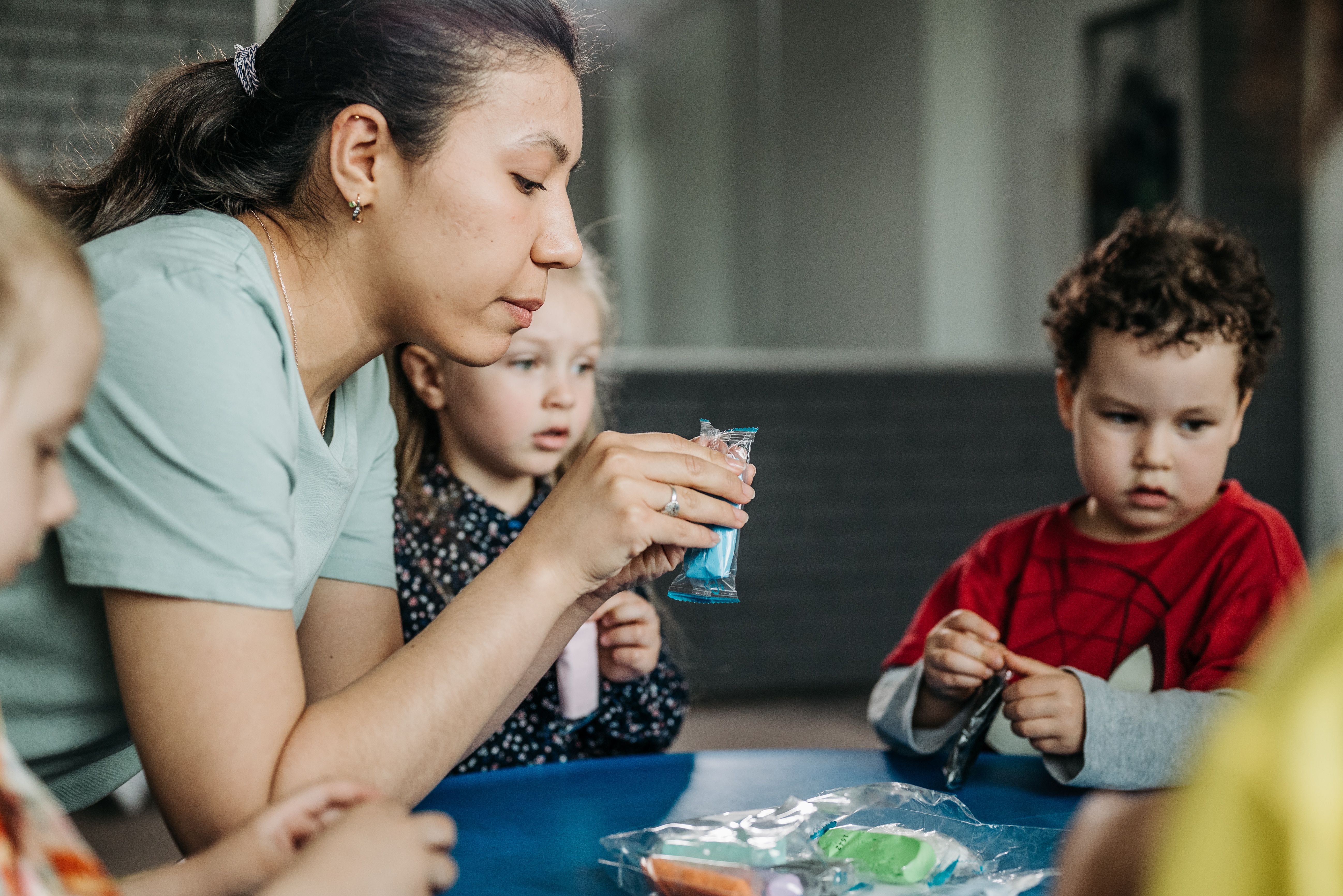 Outre-mer : le Sénat souhaite renforcer le service public de la petite enfance